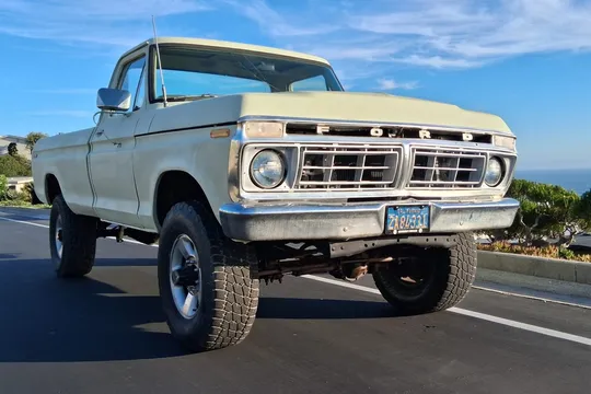 1976 Ford F-250 Custom Highboy 4x4
