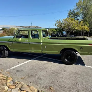 1976 Ford F-250 Long Bed