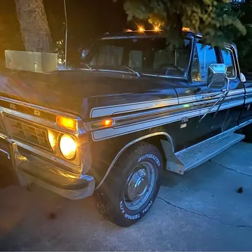 1976 Ford F-250 XLT