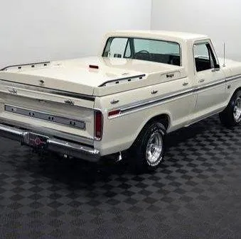 1976 Ford F100 Ranger Show Truck
