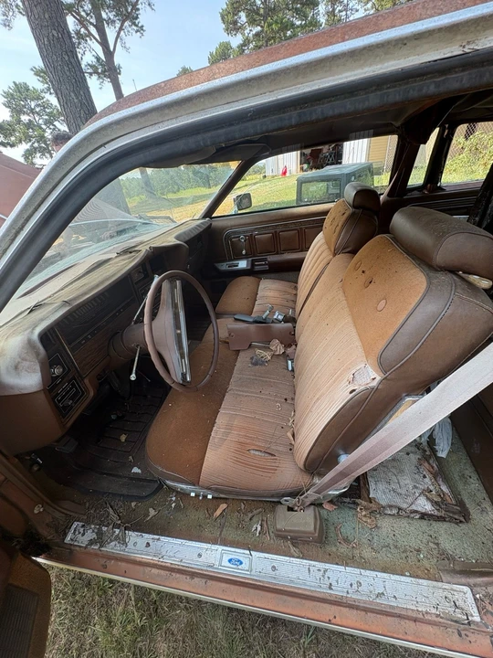 1976 Ford LTD - Image 8 of 9