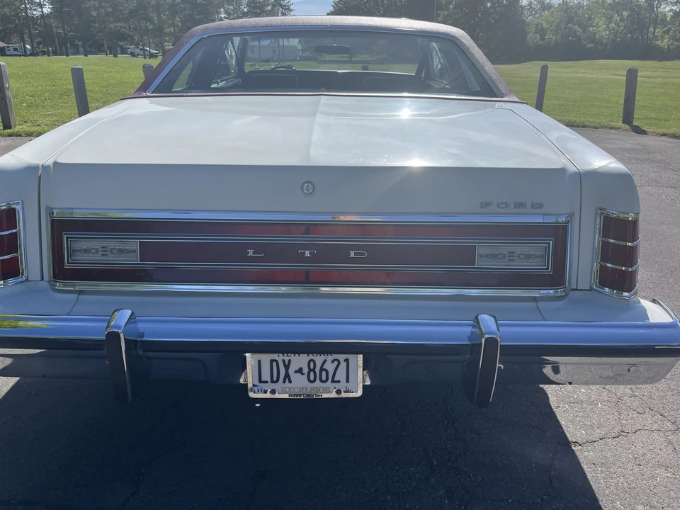 1976 Ford LTD - Image 20 of 31
