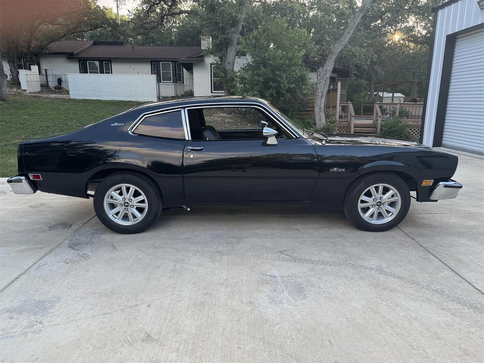 1976 Ford Maverick Sedan - Image 5 of 31