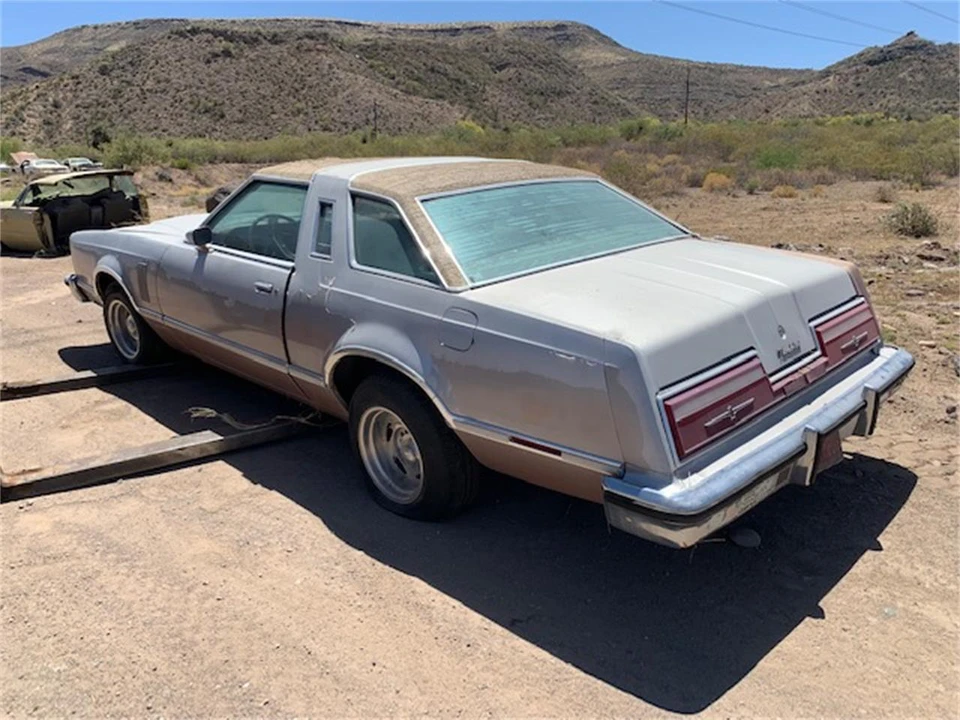 1976 Ford Thunderbird 6th Gen - Image 2 of 12