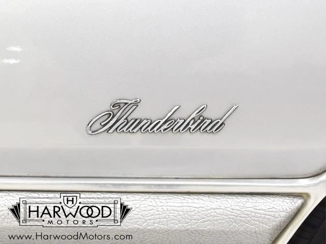 1976 Ford Thunderbird 6th Gen - Image 22 of 31