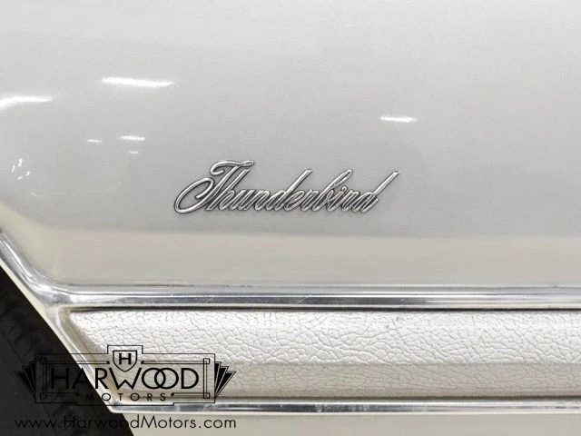 1976 Ford Thunderbird 6th Gen - Image 21 of 31