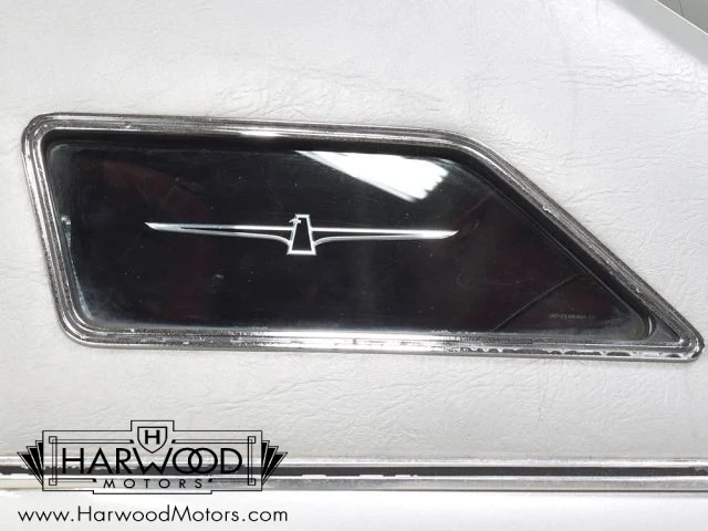 1976 Ford Thunderbird 6th Gen - Image 27 of 31