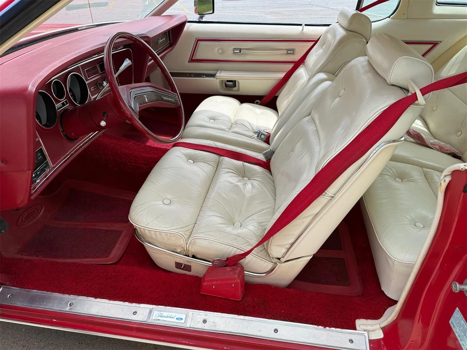 1976 Ford Thunderbird 6th Gen - Image 9 of 15