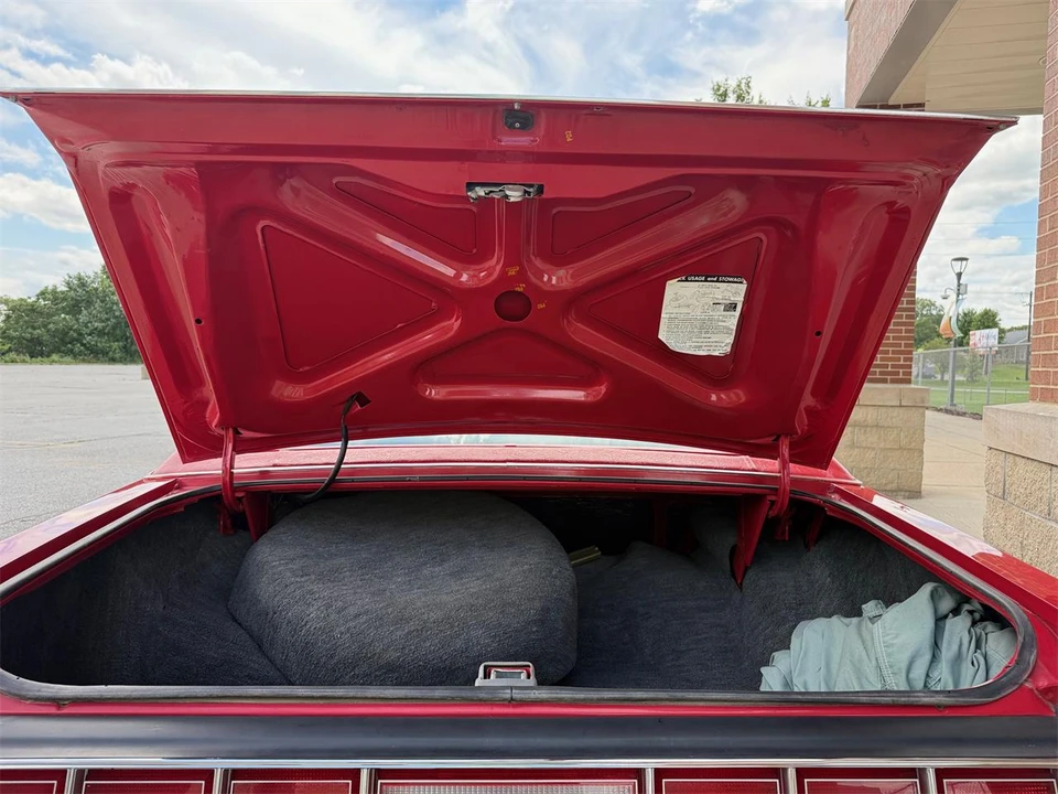 1976 Ford Thunderbird 6th Gen - Image 15 of 15