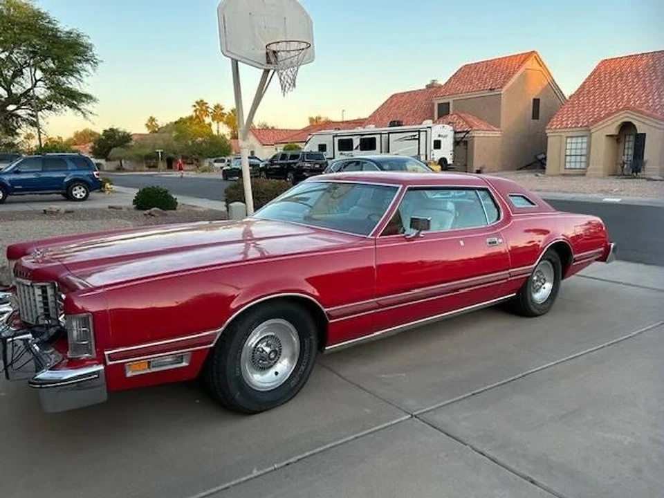 1976 Ford Thunderbird 6th Gen - Image 2 of 5