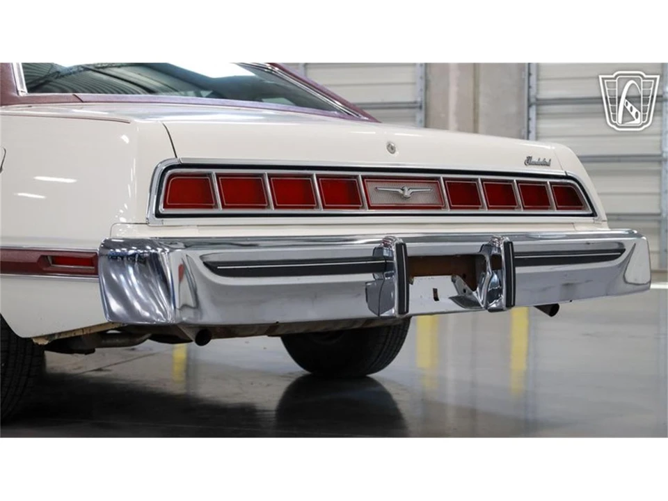 1976 Ford Thunderbird 6th Gen - Image 12 of 31