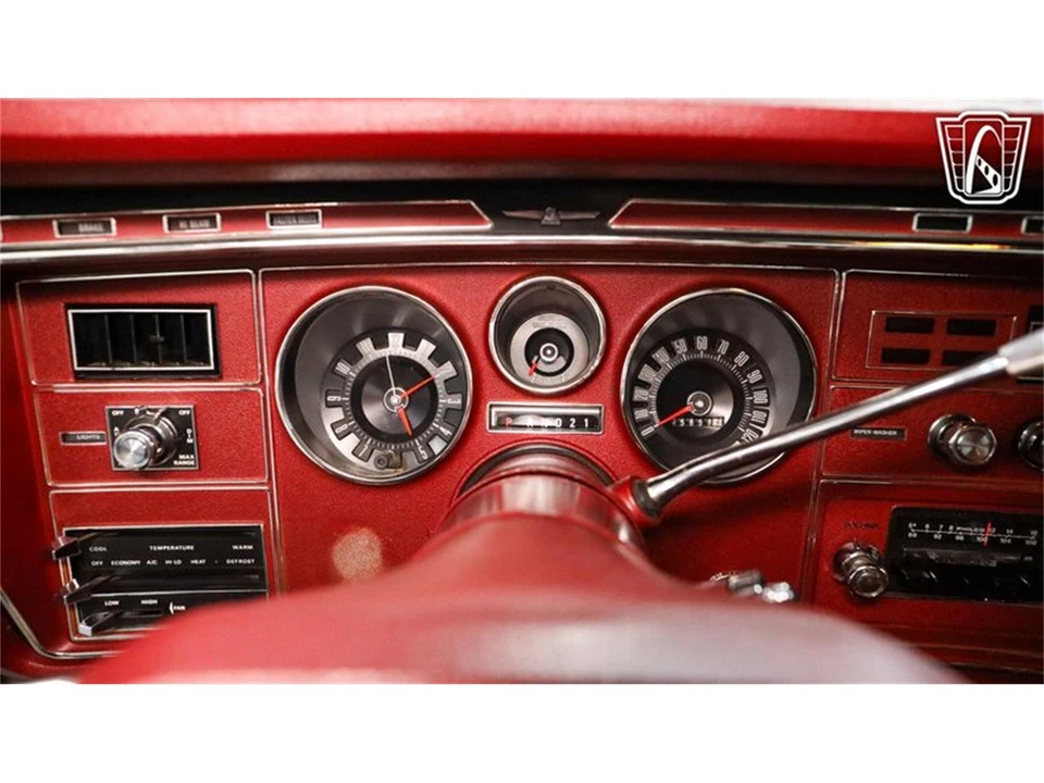 1976 Ford Thunderbird 6th Gen - Image 15 of 31