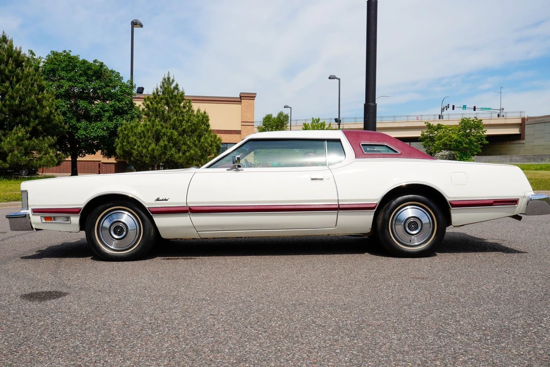 1976 Ford Thunderbird 6th Gen - Image 7 of 31