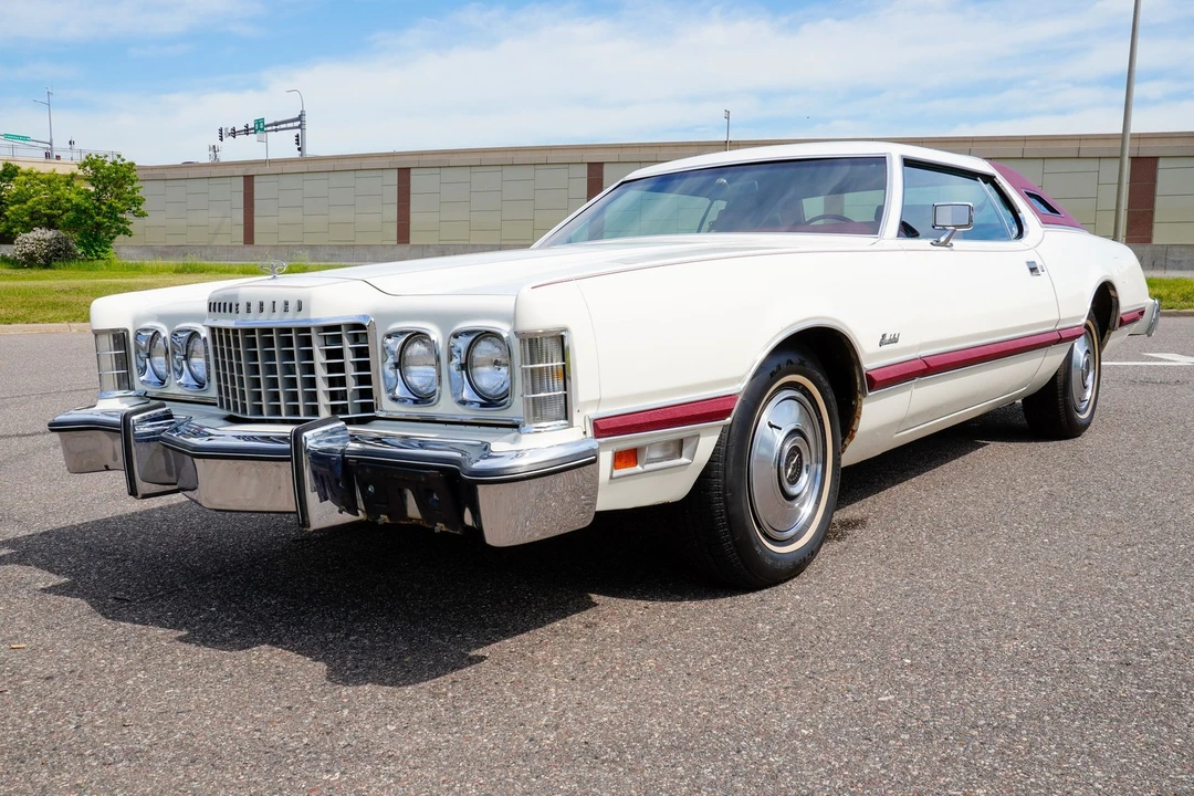 1976 Ford Thunderbird 6th Gen - Image 8 of 31