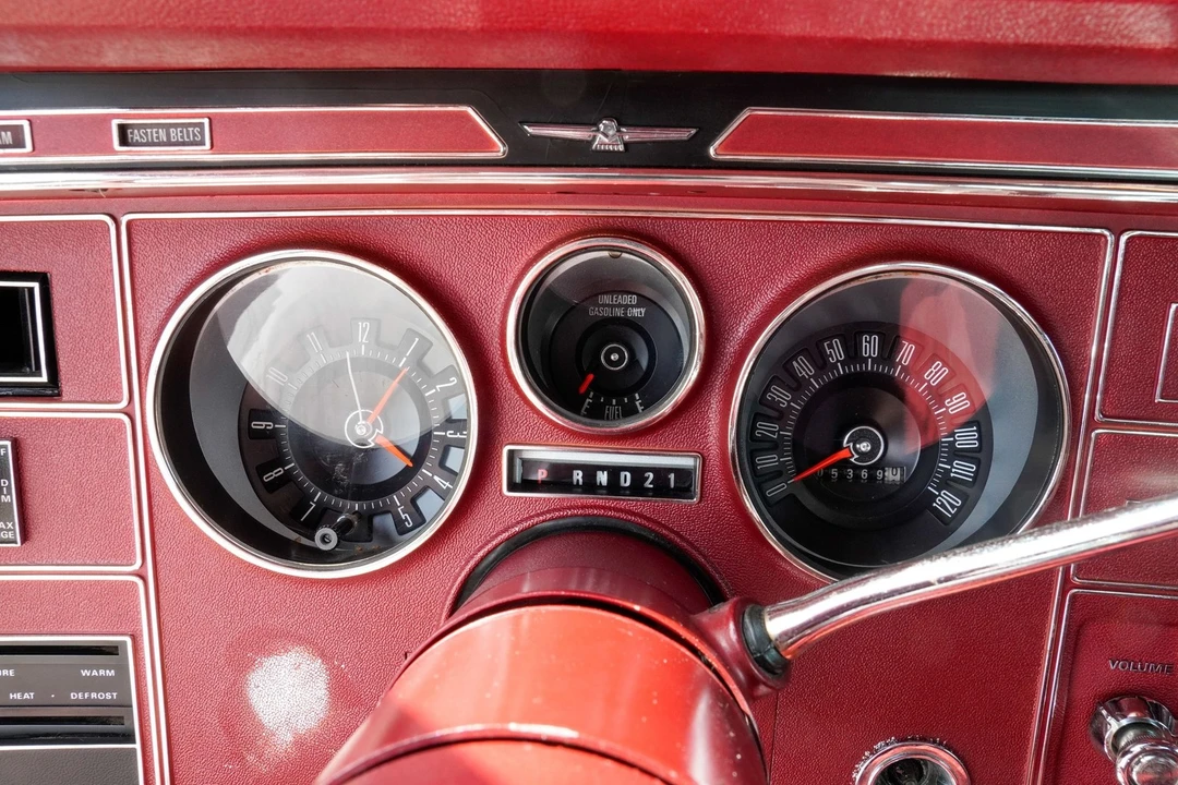 1976 Ford Thunderbird 6th Gen - Image 13 of 31