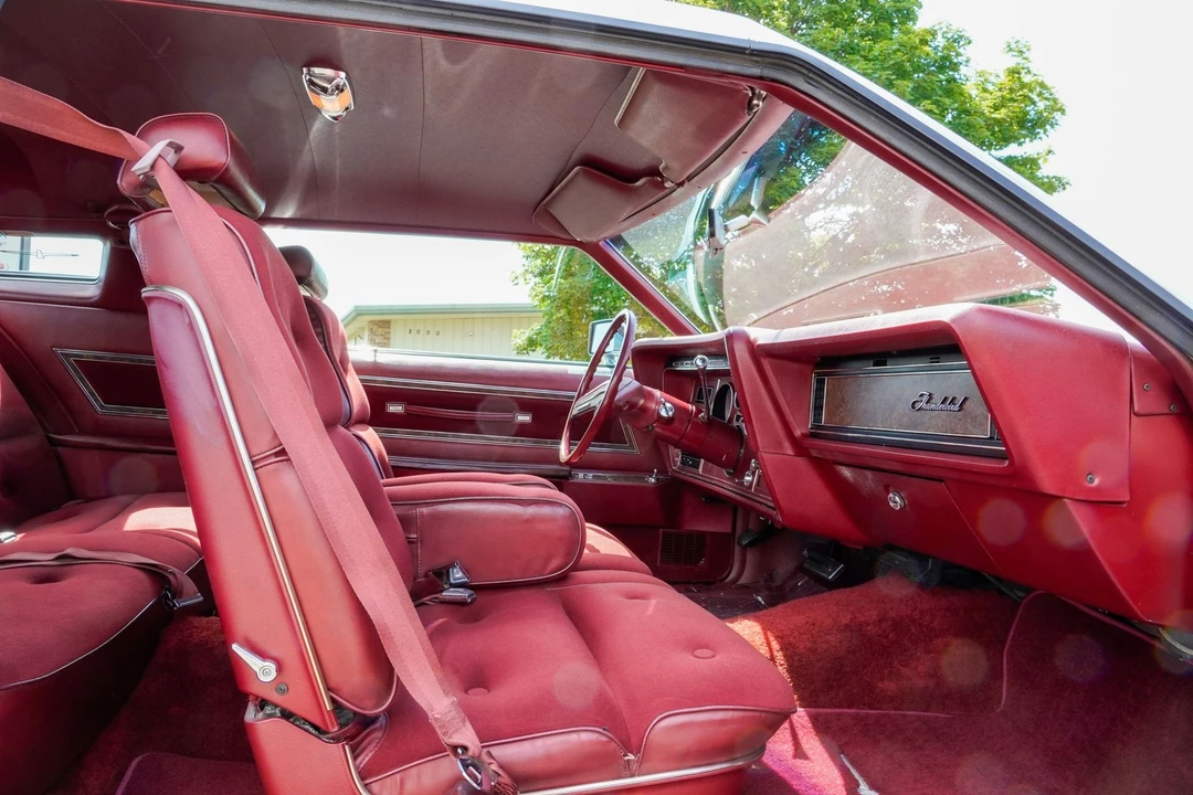1976 Ford Thunderbird 6th Gen - Image 16 of 31