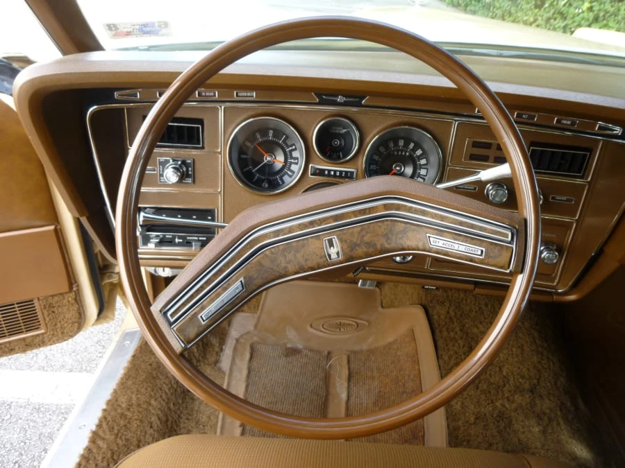 1976 Ford Thunderbird 6th Gen - Image 3 of 10
