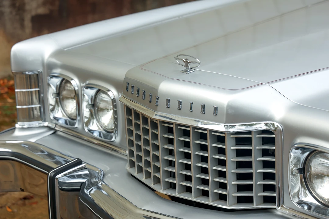 1976 Ford Thunderbird 6th Gen - Image 24 of 31