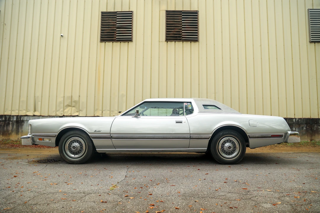 1976 Ford Thunderbird 6th Gen - Image 11 of 31