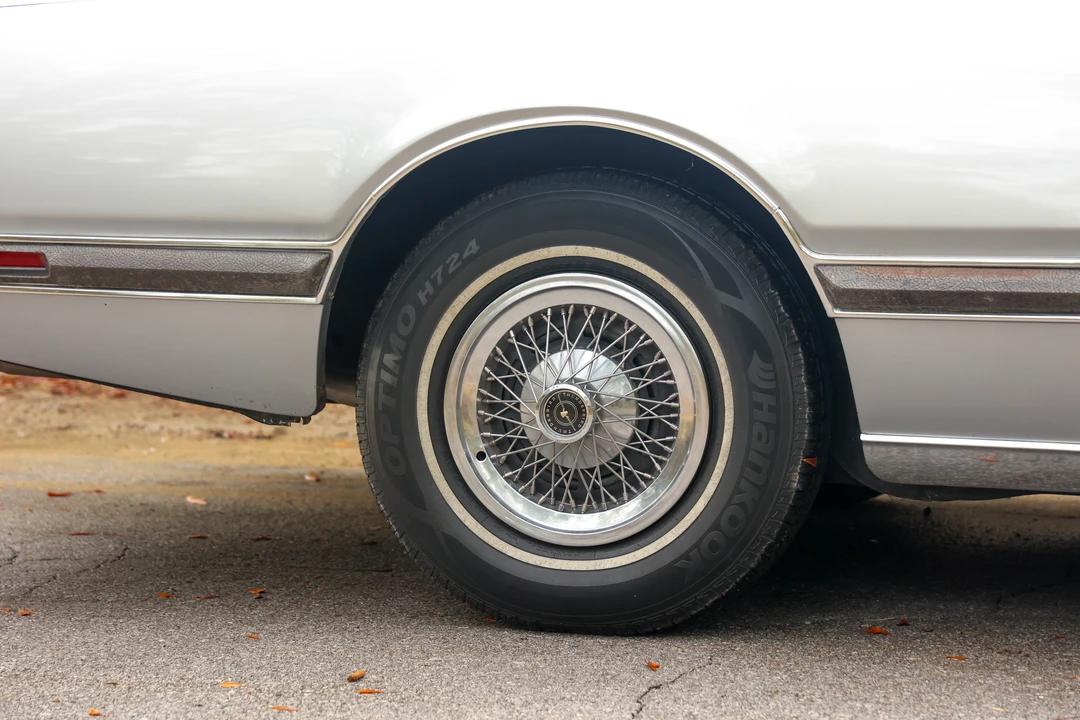 1976 Ford Thunderbird 6th Gen - Image 30 of 31