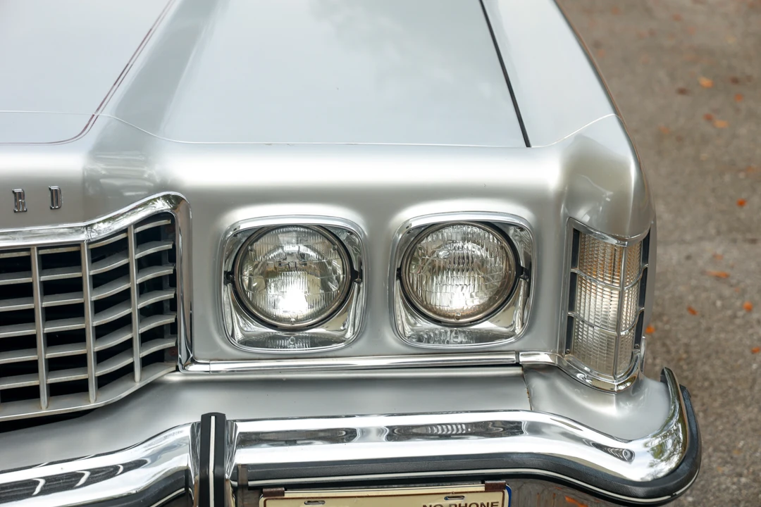 1976 Ford Thunderbird 6th Gen - Image 14 of 31