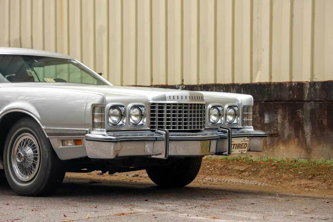 1976 Ford Thunderbird 6th Gen - Image 12 of 31