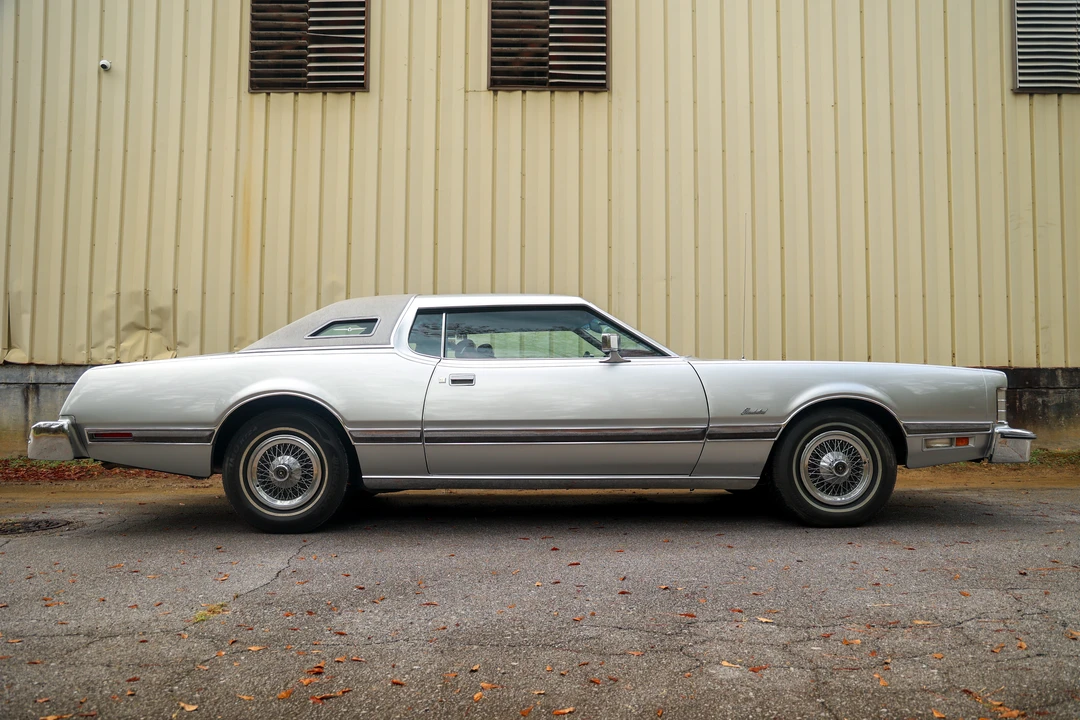 1976 Ford Thunderbird 6th Gen - Image 13 of 31