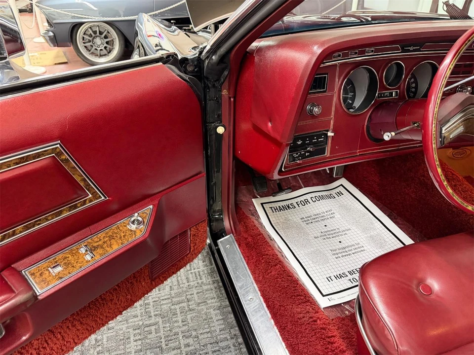 1976 Ford Thunderbird 6th Gen - Image 29 of 31