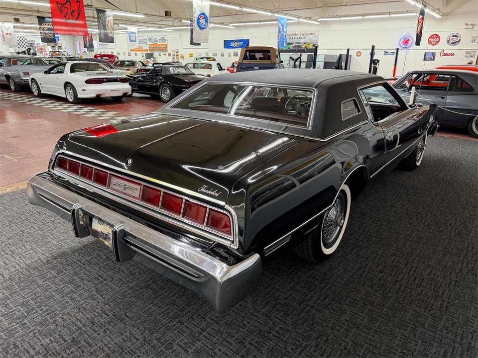 1976 Ford Thunderbird 6th Gen - Image 8 of 31