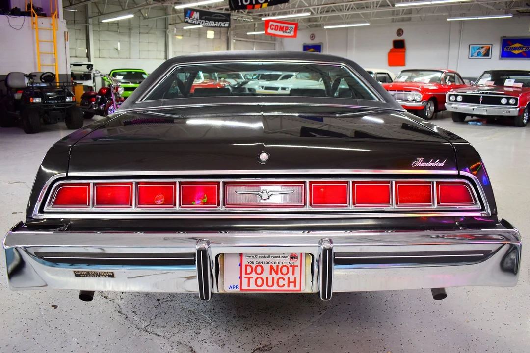 1976 Ford Thunderbird 6th Gen - Image 12 of 20
