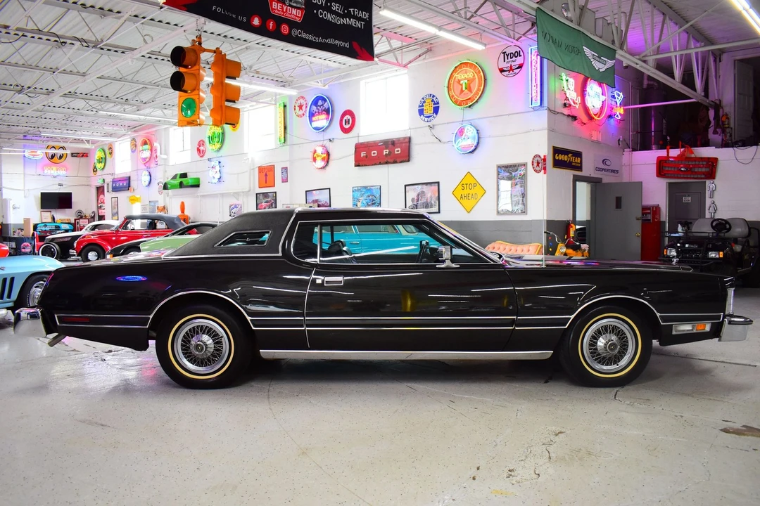 1976 Ford Thunderbird 6th Gen - Image 4 of 20