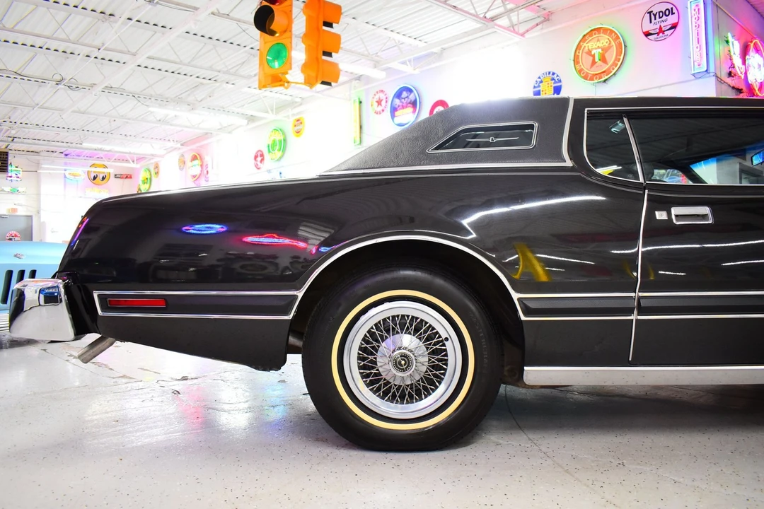 1976 Ford Thunderbird 6th Gen - Image 7 of 20