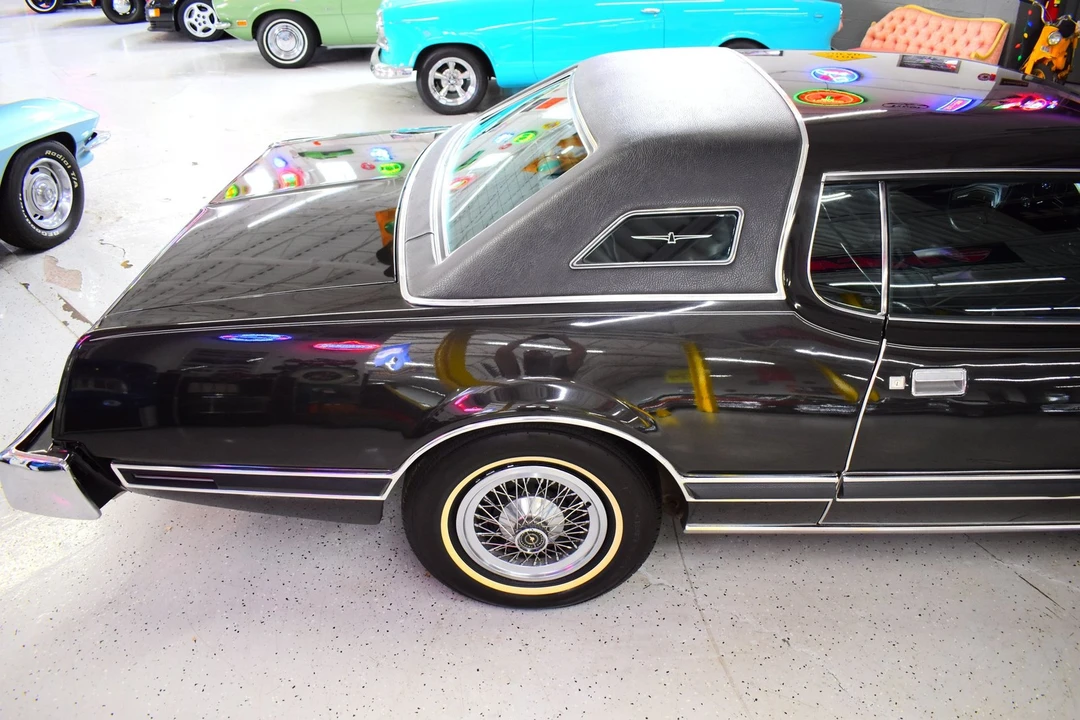 1976 Ford Thunderbird 6th Gen - Image 6 of 20