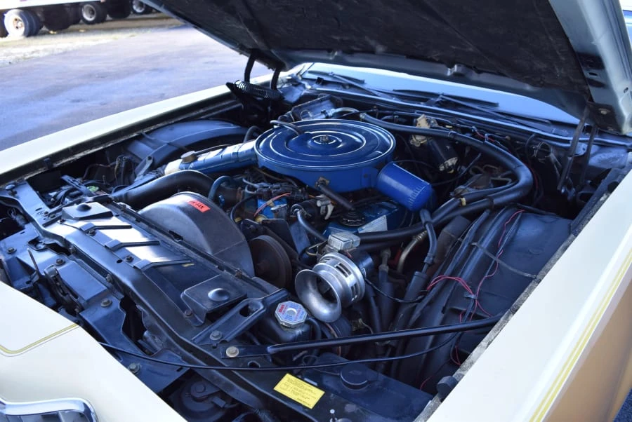 1976 Ford Thunderbird 6th Gen - Image 8 of 10