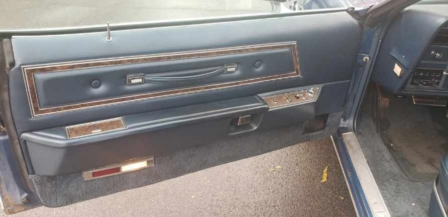 1976 Ford Thunderbird 5th Gen - Image 12 of 19