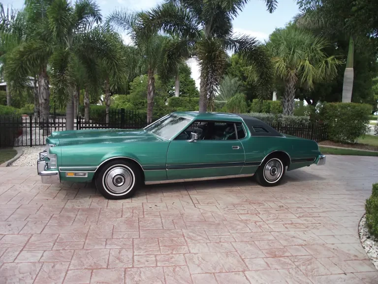 1976 Ford Thunderbird 6th Gen - Image 2 of 2
