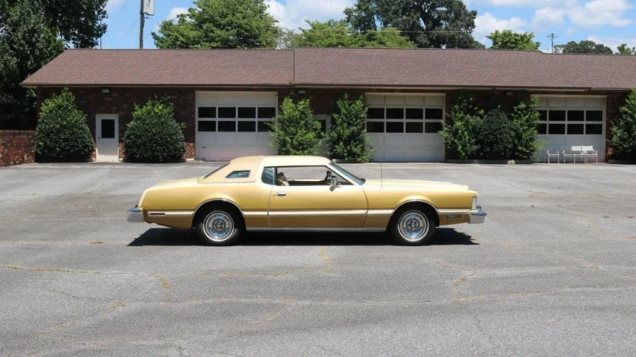 1976 Ford Thunderbird 6th Gen - Image 2 of 12
