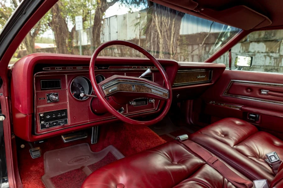 1976 Ford Thunderbird 6th Gen - Image 21 of 31