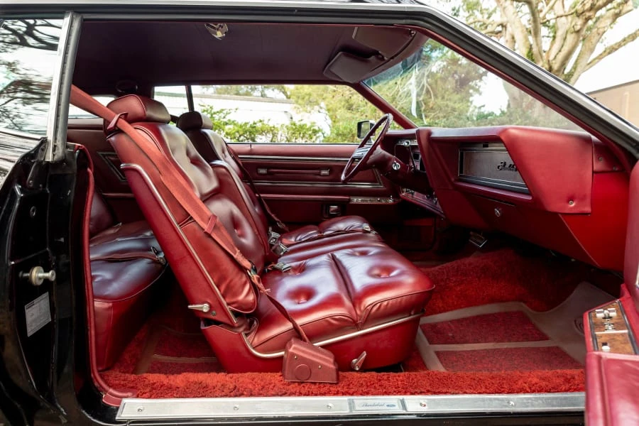 1976 Ford Thunderbird 6th Gen - Image 26 of 31