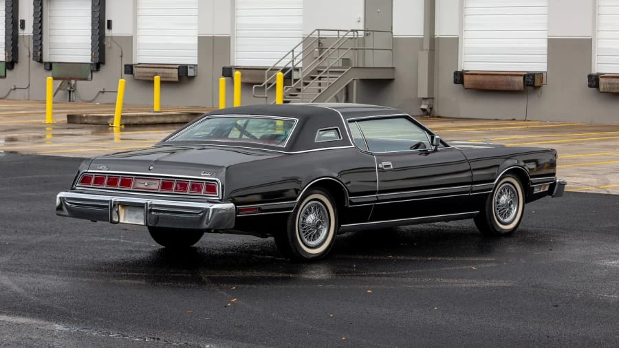 1976 Ford Thunderbird 6th Gen - Image 9 of 31