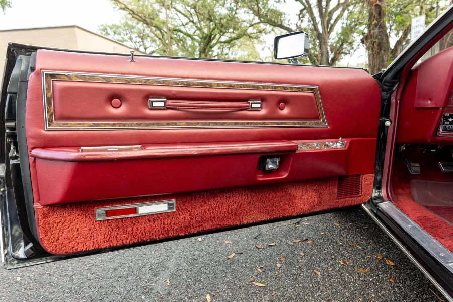 1976 Ford Thunderbird 6th Gen - Image 19 of 31