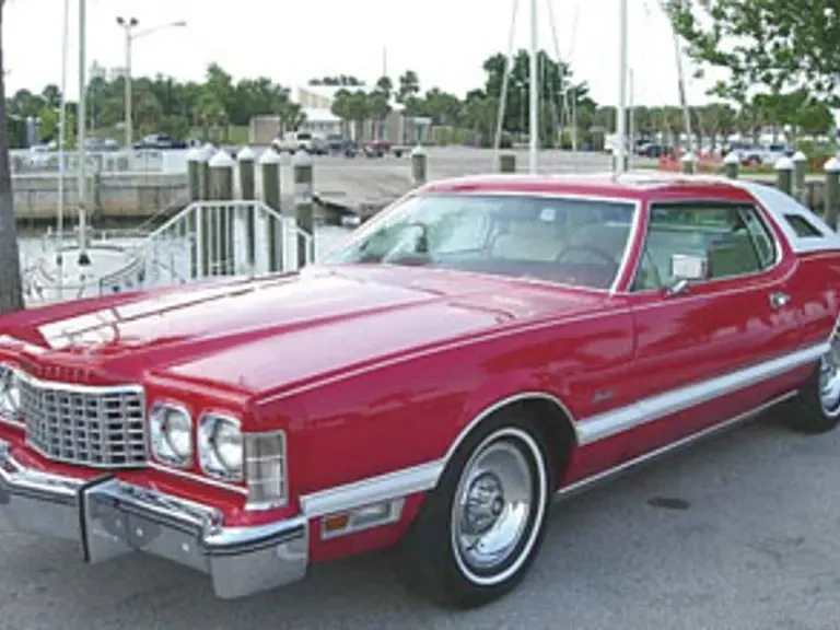 1976 Ford Thunderbird 6th Gen - Image 10 of 13