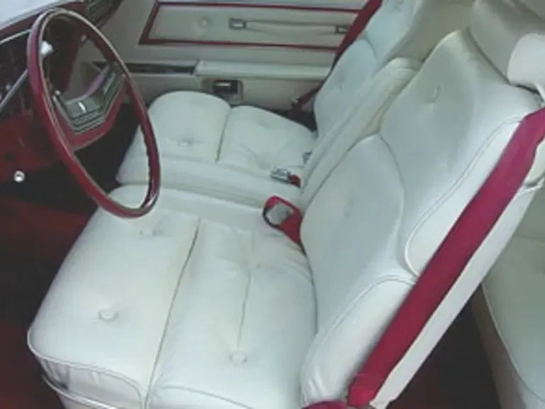 1976 Ford Thunderbird 6th Gen - Image 7 of 13