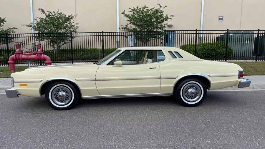 1976 Ford Torino 3rd-4th Gen - Image 2 of 5