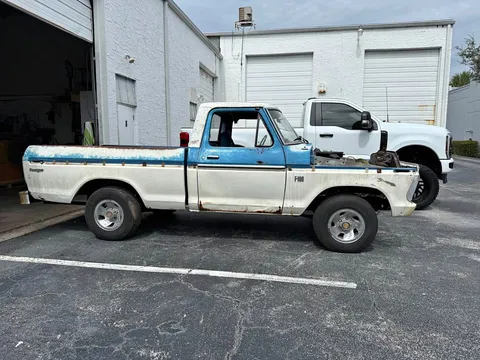 1976 Ford F100 Long Bed