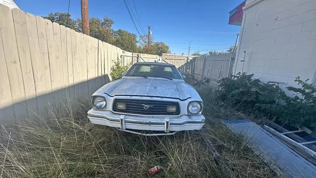1976 Ford Mustang GT Coupe
