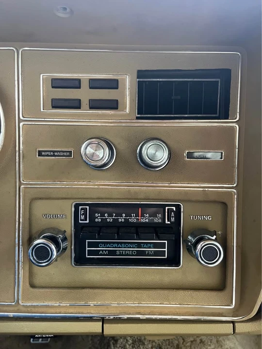 1976 Ford Thunderbird 5th Gen - Image 12 of 15