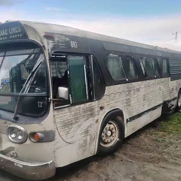 1976 GMC Bus
