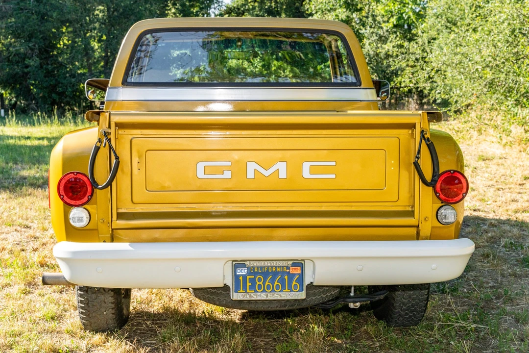 1976 GMC C/K 3rd Gen - Image 10 of 31