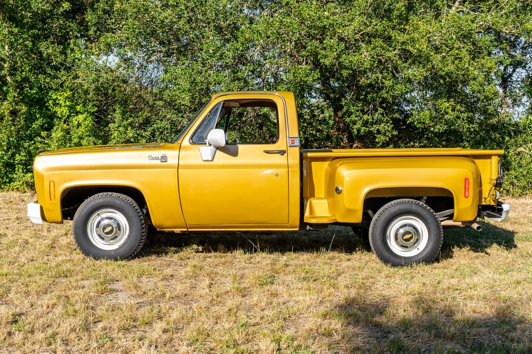 1976 GMC C/K 3rd Gen - Image 2 of 31